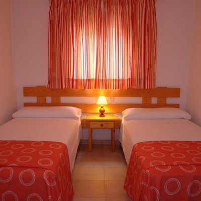 Appartements Escandell Schlafzimmer