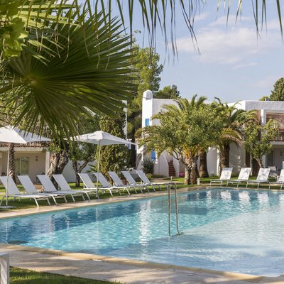 Cala Lennya Resort, Pool
